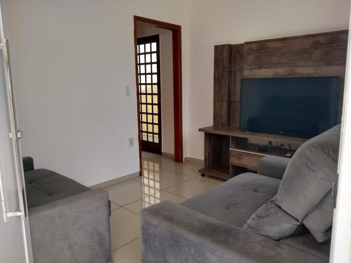 Bela Casa Com Churrasqueira E Estacionamento Villa Olímpia Esterno foto
