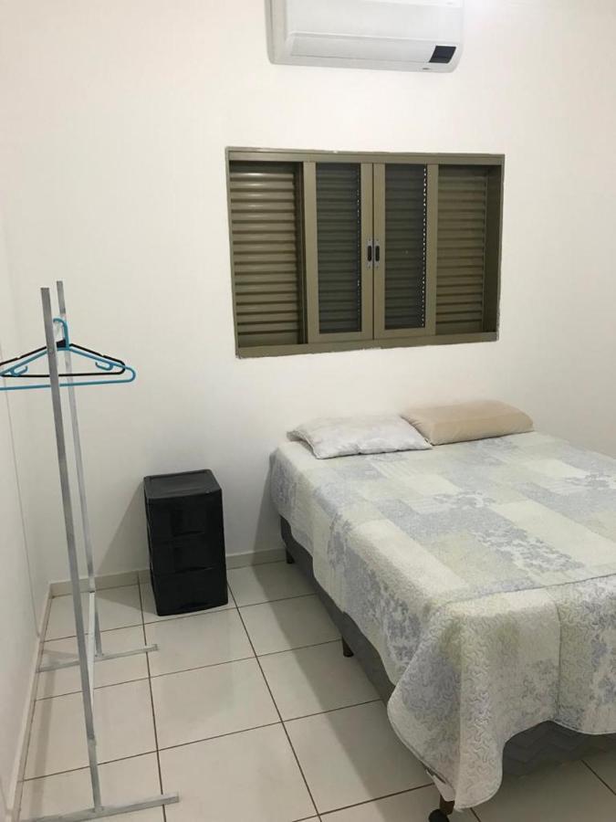 Bela Casa Com Churrasqueira E Estacionamento Villa Olímpia Esterno foto